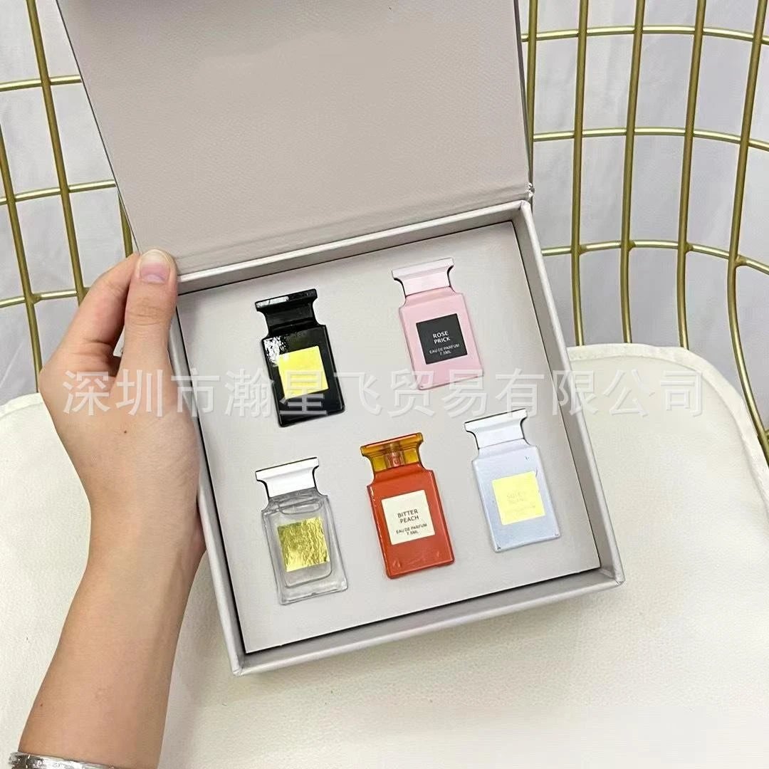 Tom Ford set QC photos