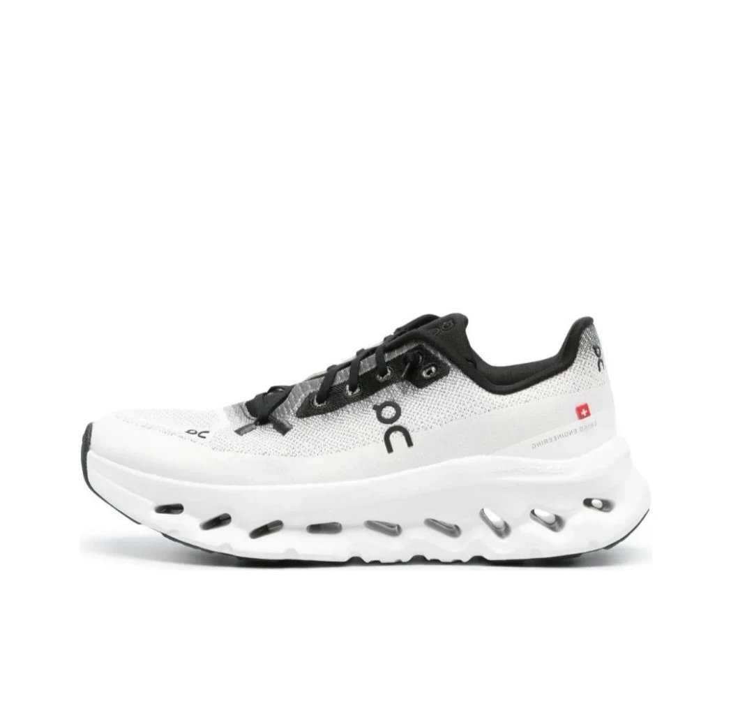 On Cloudtilt Running Shoe