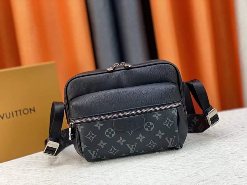 Messenger bag from Foreign trade genuine