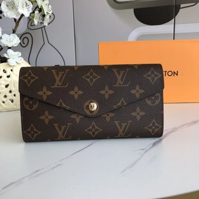 Louis Vuitton Sarah Wallet
