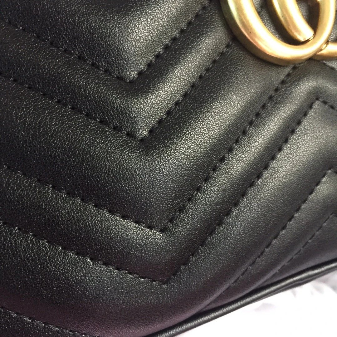 Gucci Marmont Shoulder Bag 8