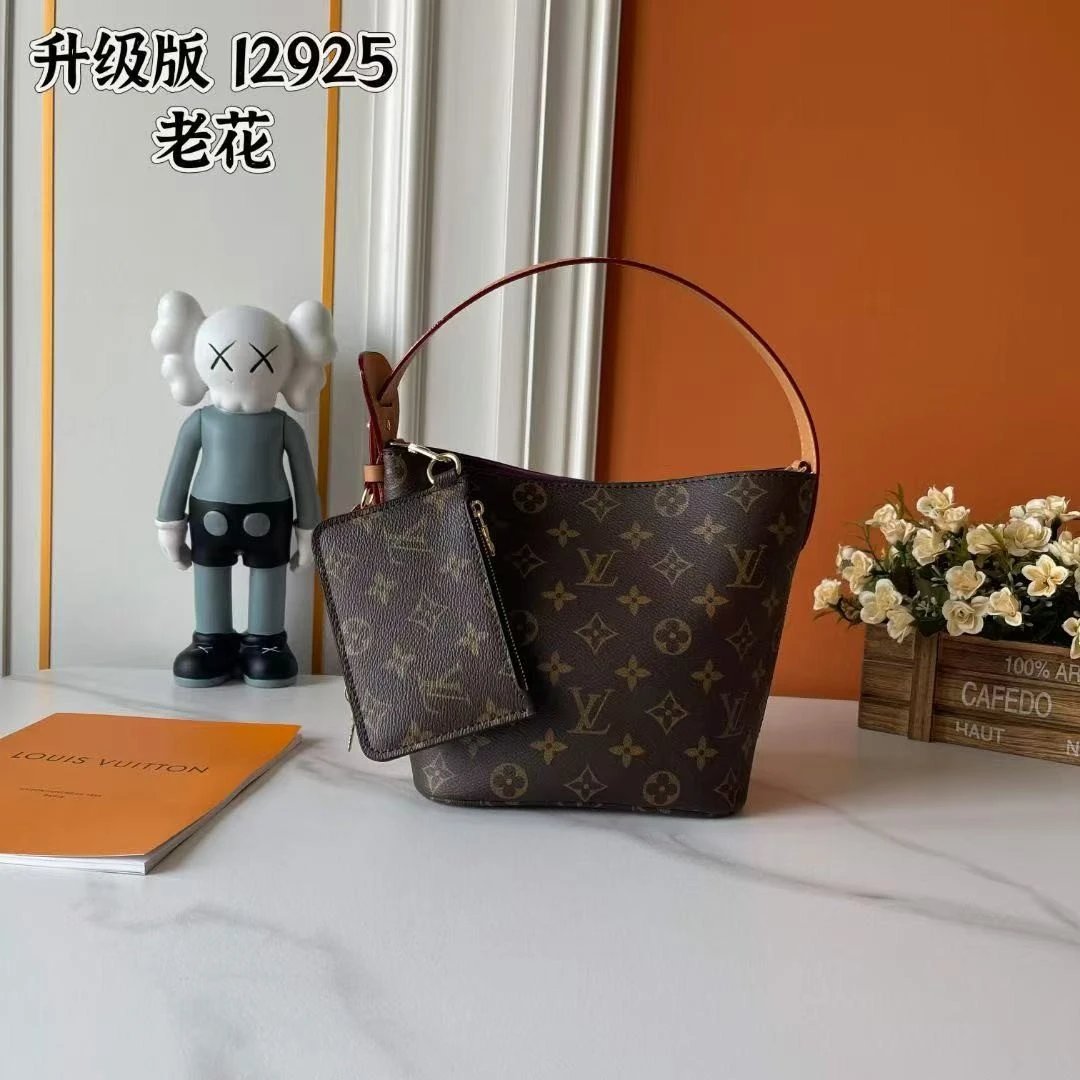 Shoulder bag from Foreign trade genuine