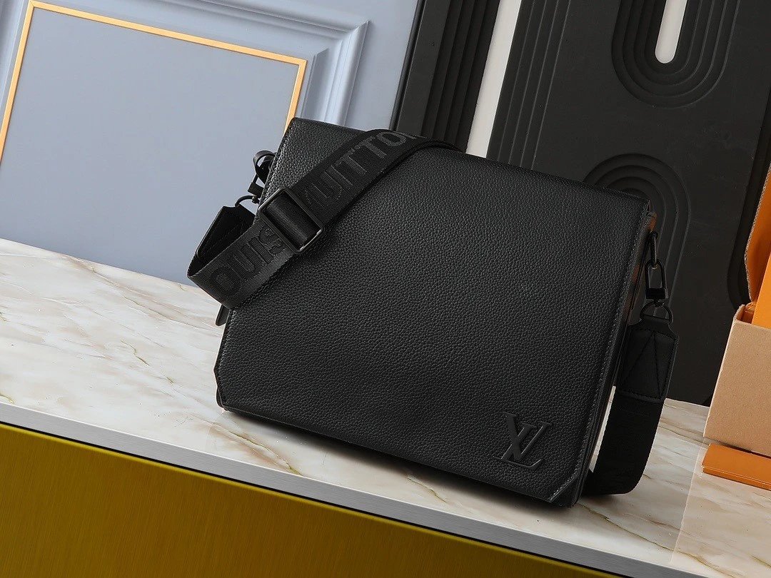 Backpack from Foreign trade genuine
