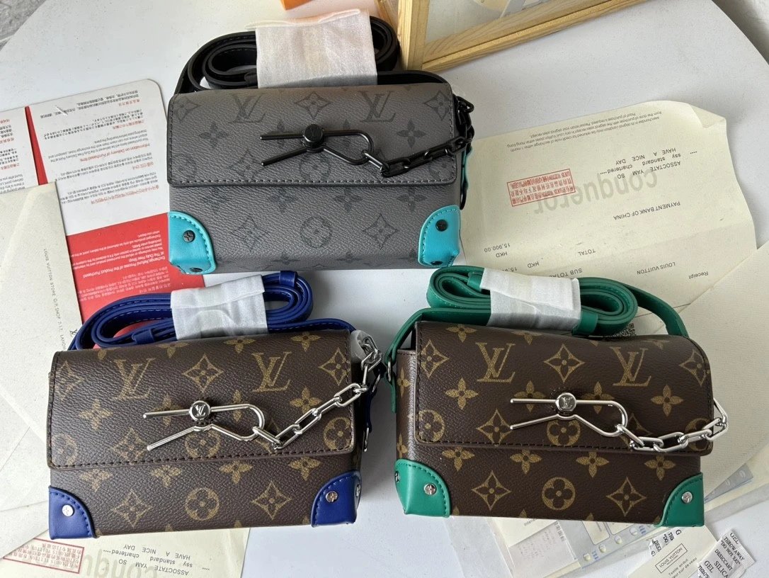 Louis Vuitton messenger bag
