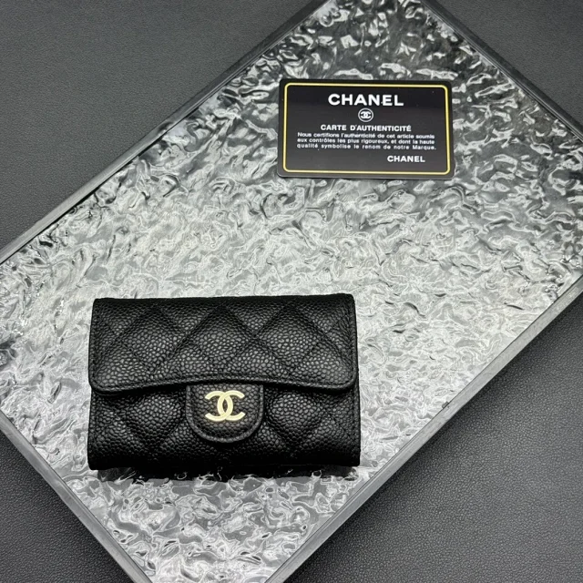 Chanel Wallets & Card Holders AP8937 Quilted Flap Holder product detail image 12