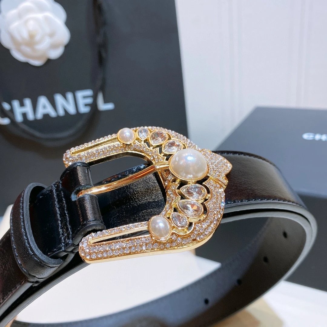 Chanel Pearl and Crystal Buckle Leather Belt