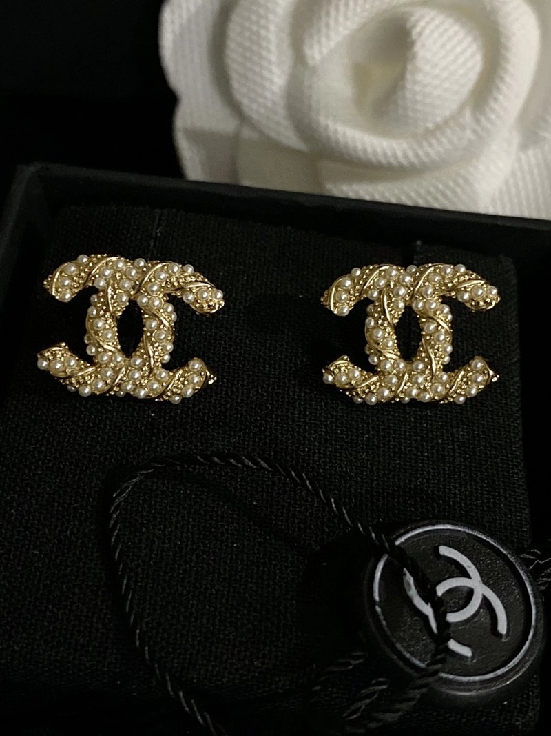 Earrings from Foreign trade genuine
