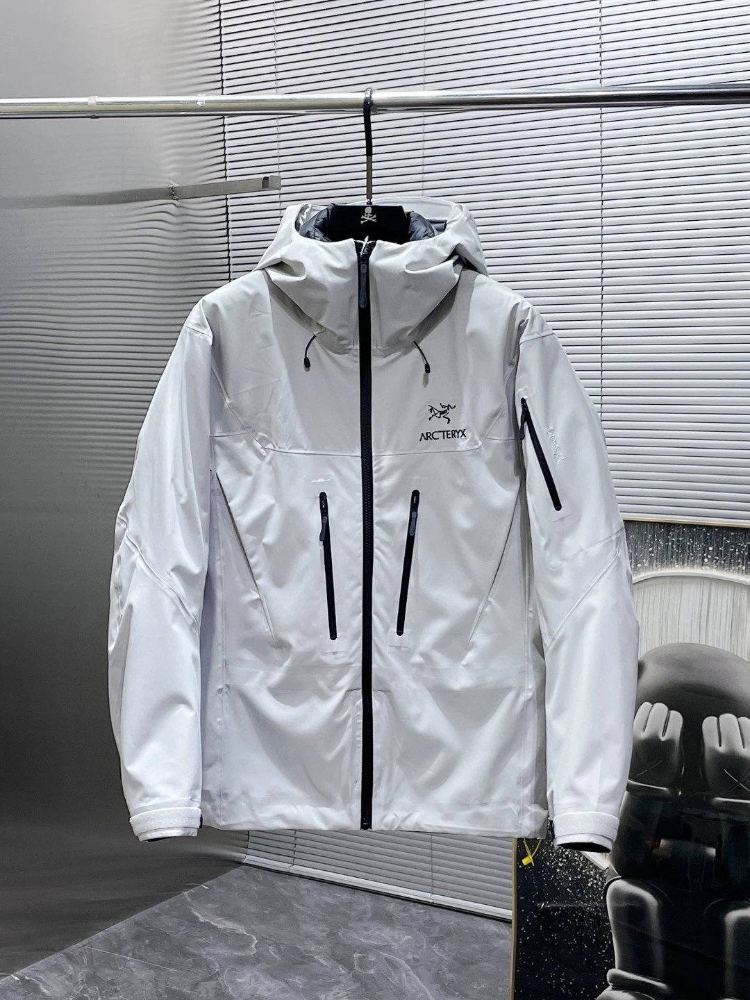 G SKU image
