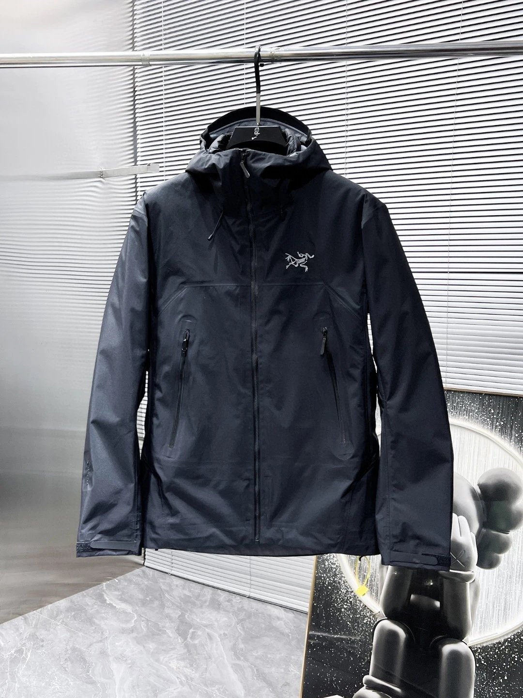 C SKU image