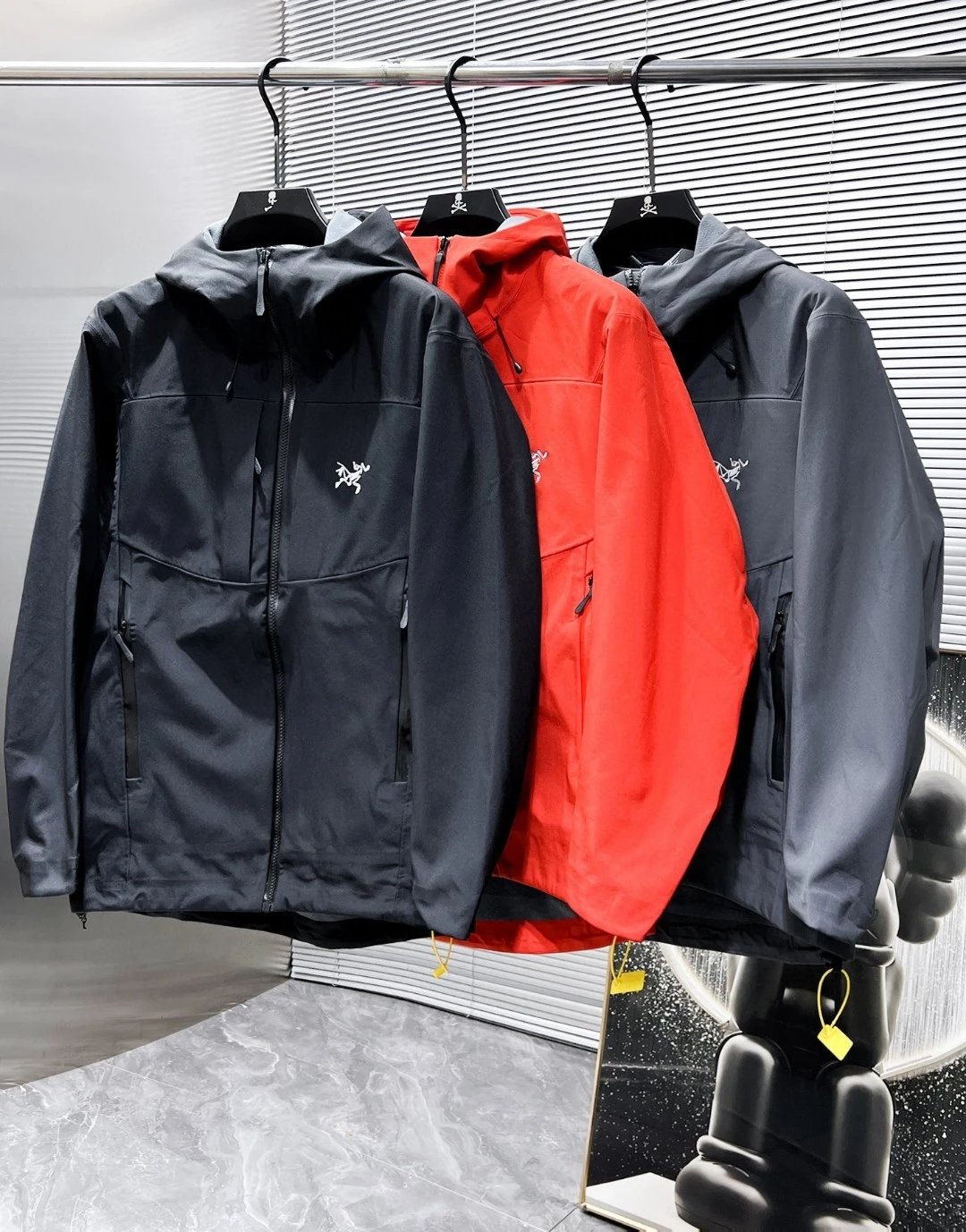 Arc'teryx Gamma MX Hooded Jacket-011306