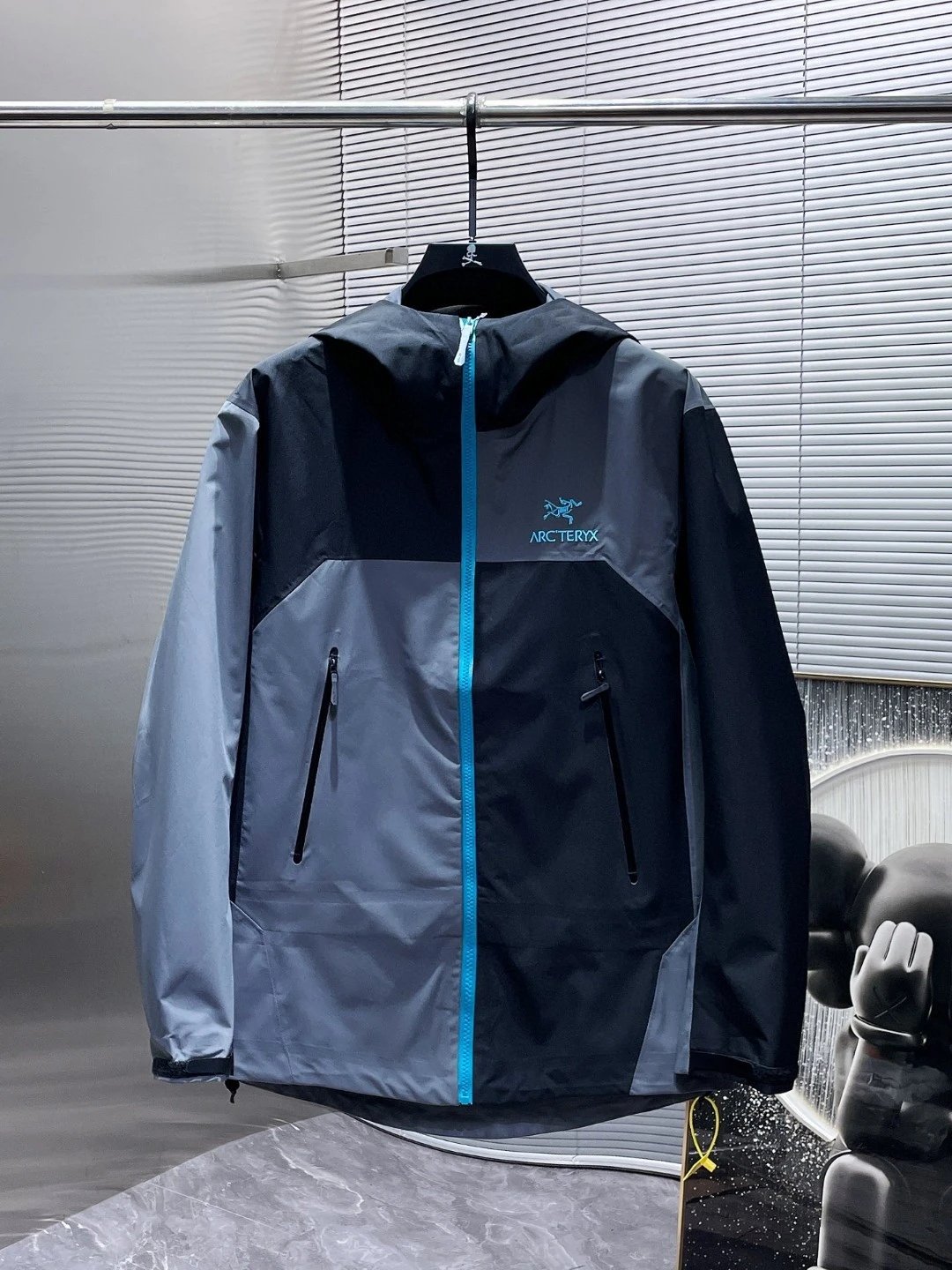 Arc'teryx Beta AR Hard Shell Jacket - Pikobuy Spreadsheet