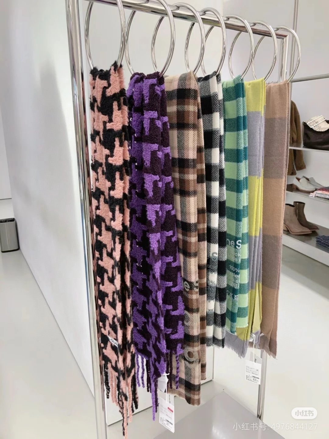 Acne Studios Houndstooth Shearling Scarf Pink Beige Scarf Scarves - 8