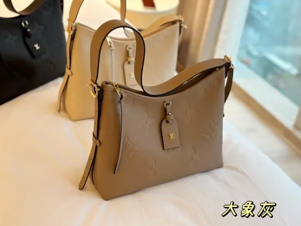 Louis Vuitton Onthego Hobo Bag Milk White Shoulder Bag - 11