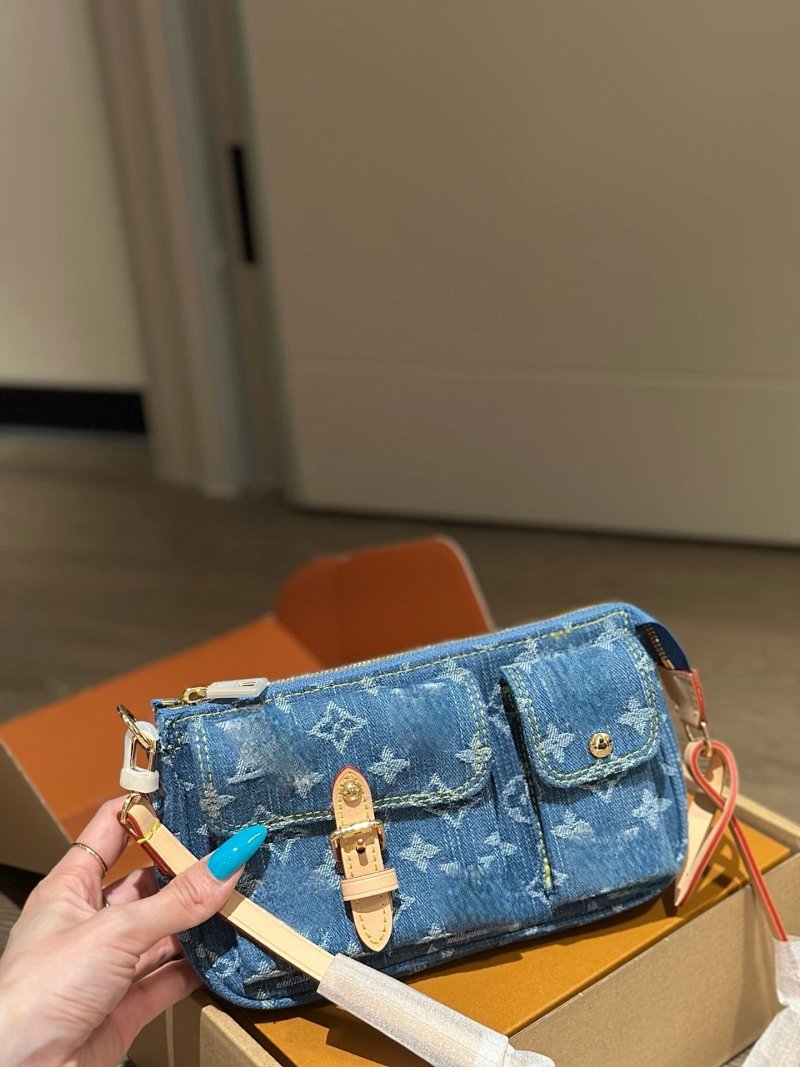 Bag from Apple
