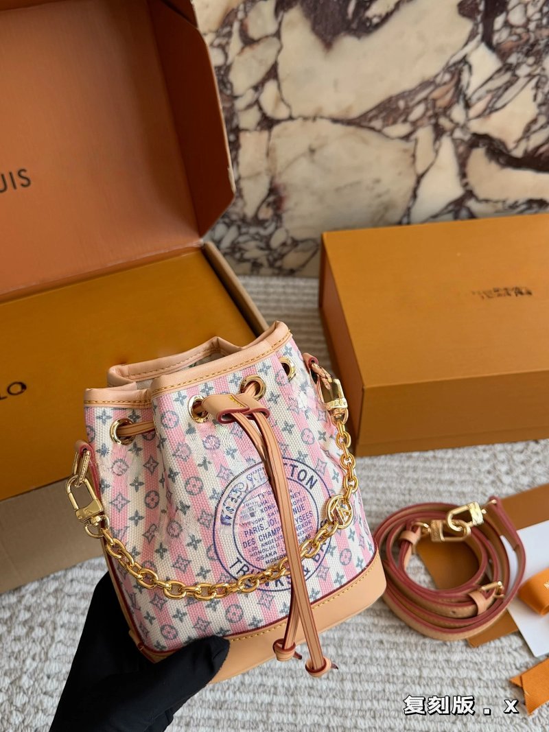 Crossbody bag from Apple