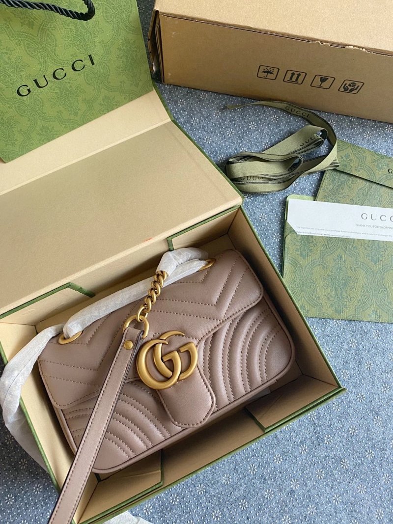 GG Marmont 22cm