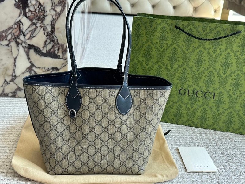 Tote bag from Apple