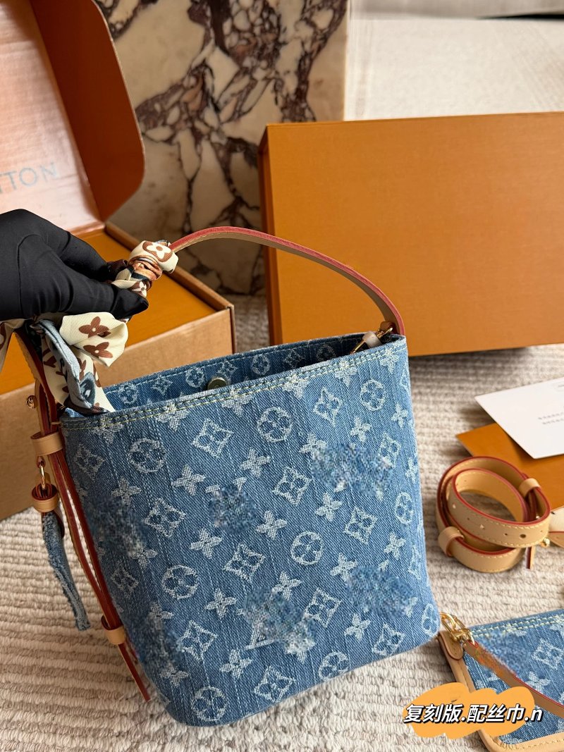 Crossbody bag from Apple