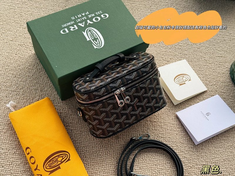 Crossbody bag from Apple