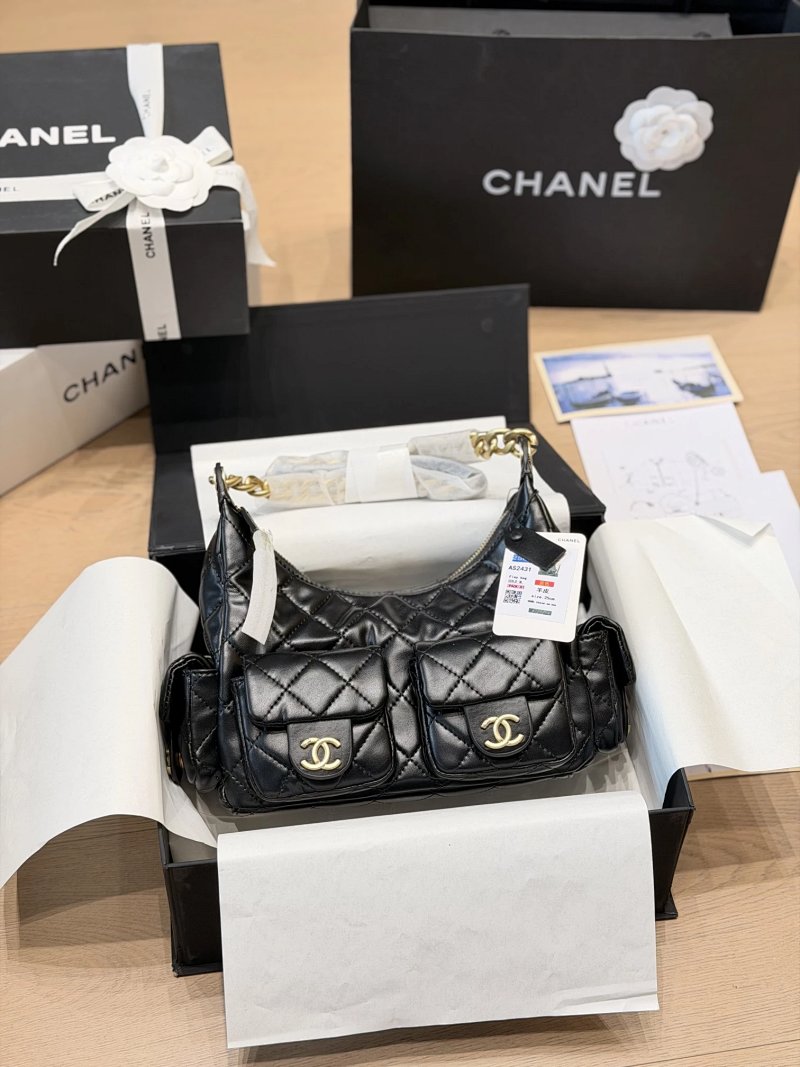 Chanel shoulder bag