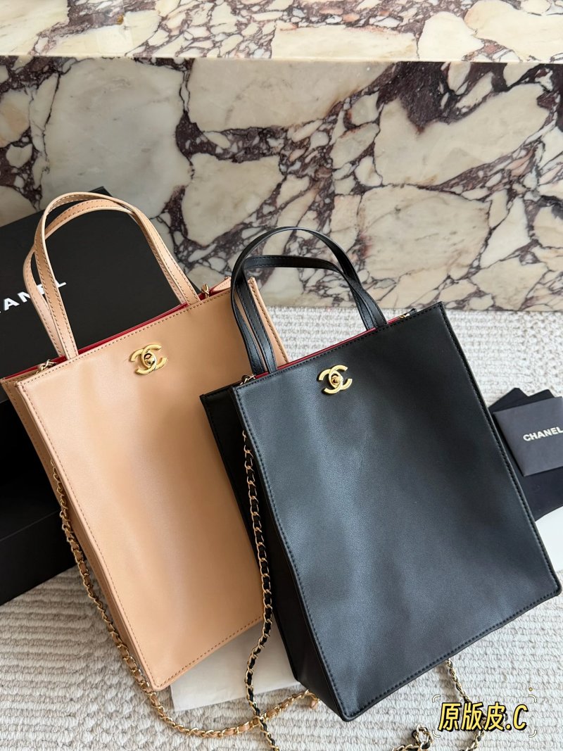 Chanel tote bag