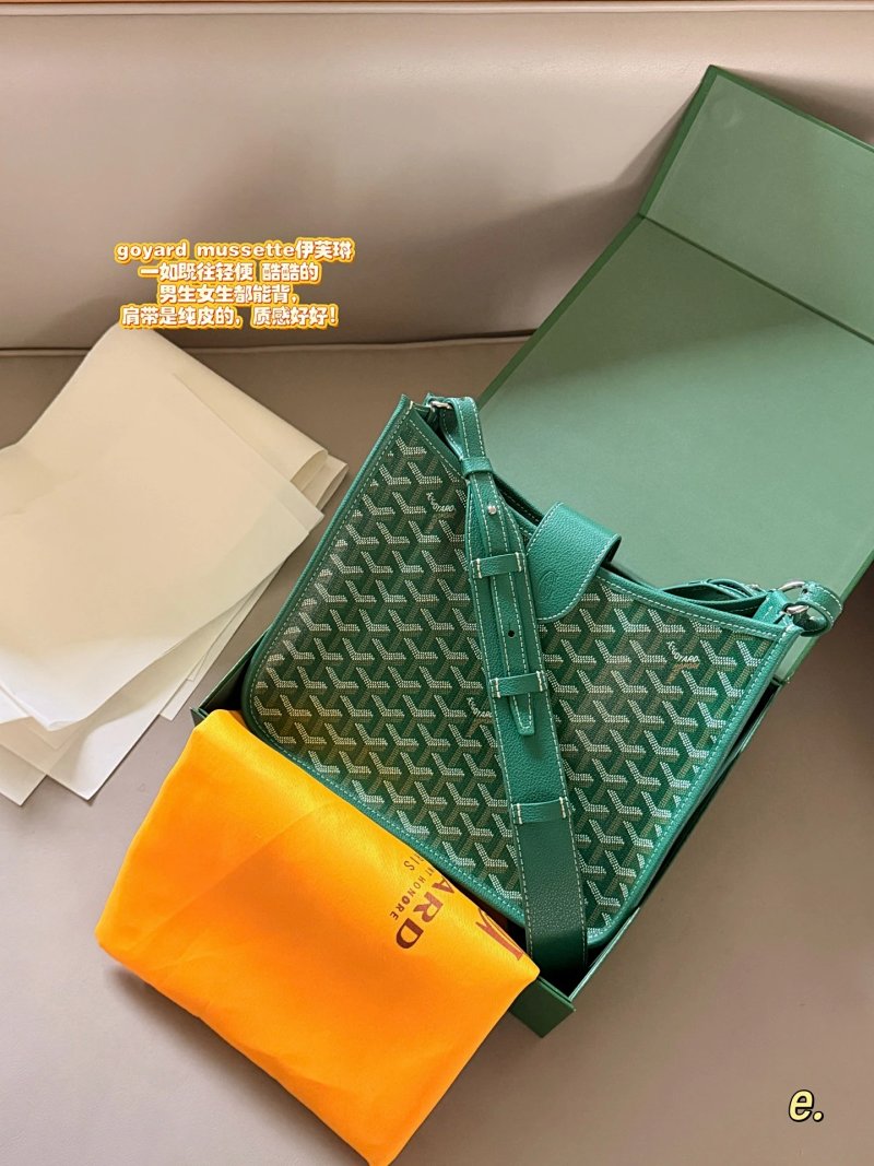 Messenger bag from Apple