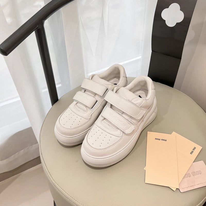 24Acne Studios