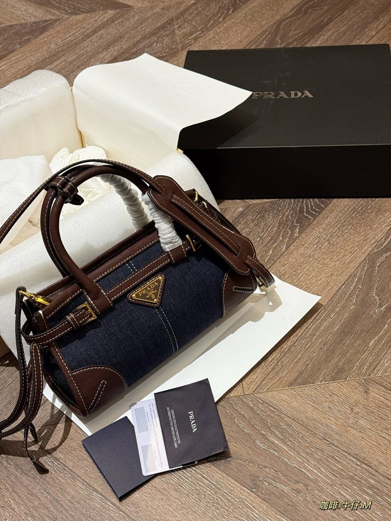 Tote bag from Apple