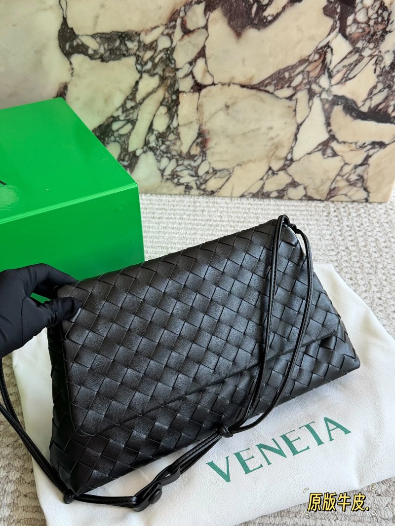 Shoulder bag from Apple