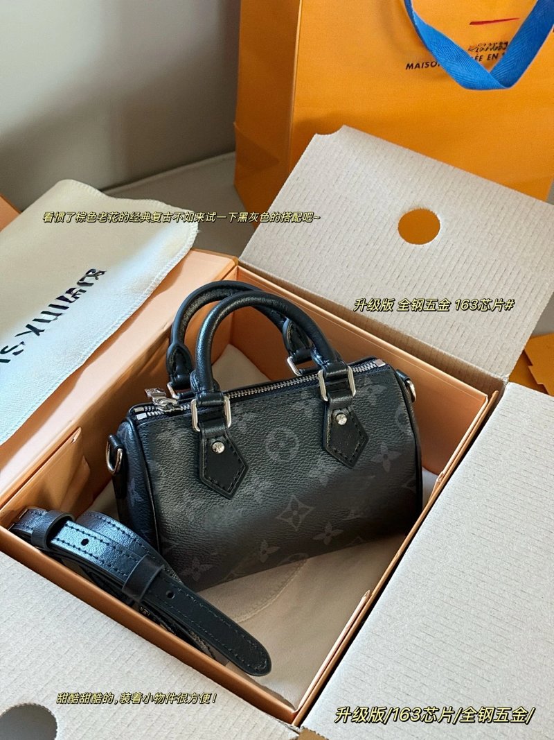 Crossbody bag from Apple