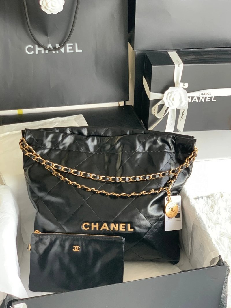 Chanel tote bag