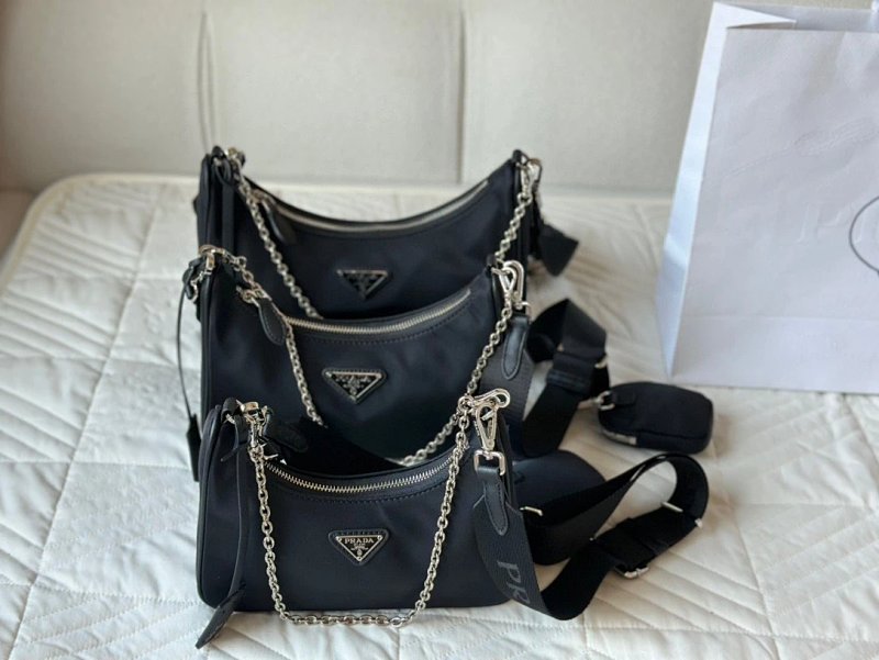 Crossbody bag from Apple
