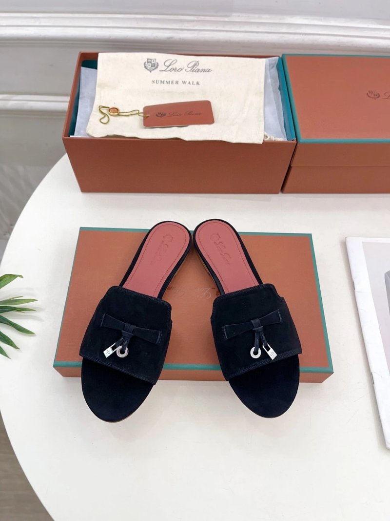 Loro Piana Summer Charms