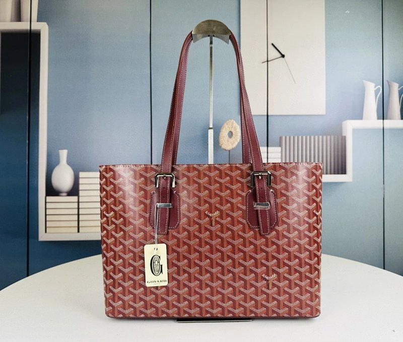 Goyard shopping bag