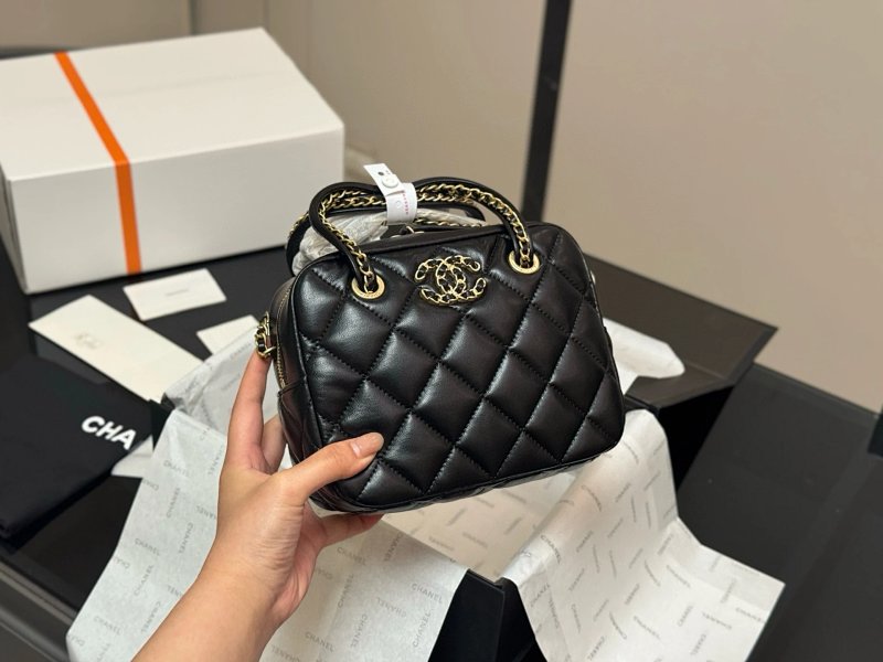 Chanel crossbody bag