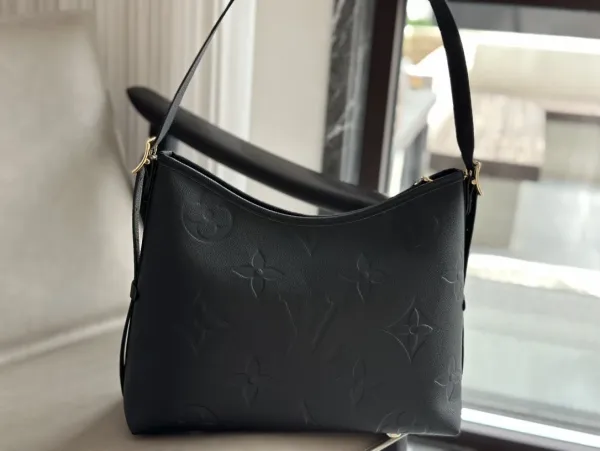Louis Vuitton Onthego Hobo Bag Milk White Shoulder Bag - 10