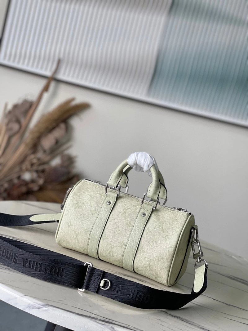 Travel bag from Apple