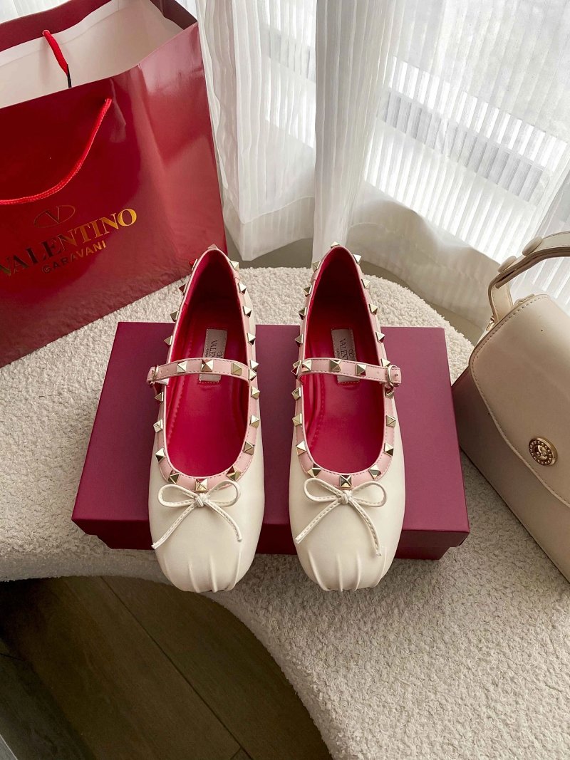 Shoes from Apple