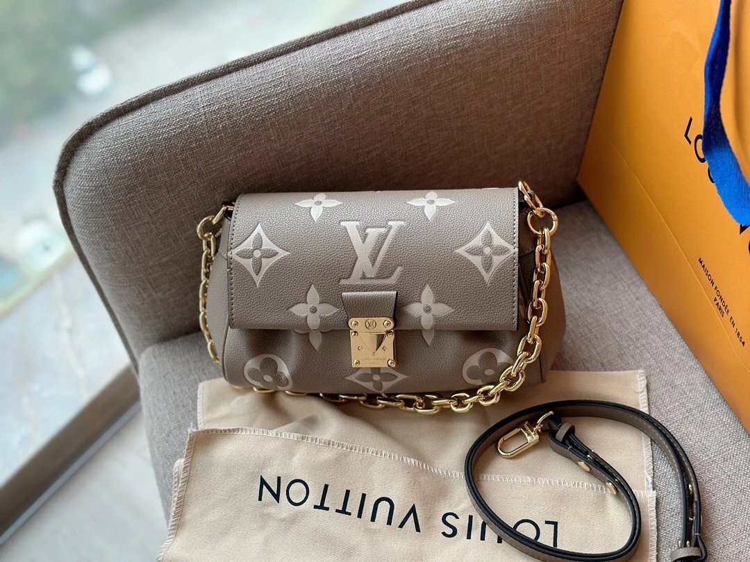 Louis Vuitton Dauphine Bag [4 