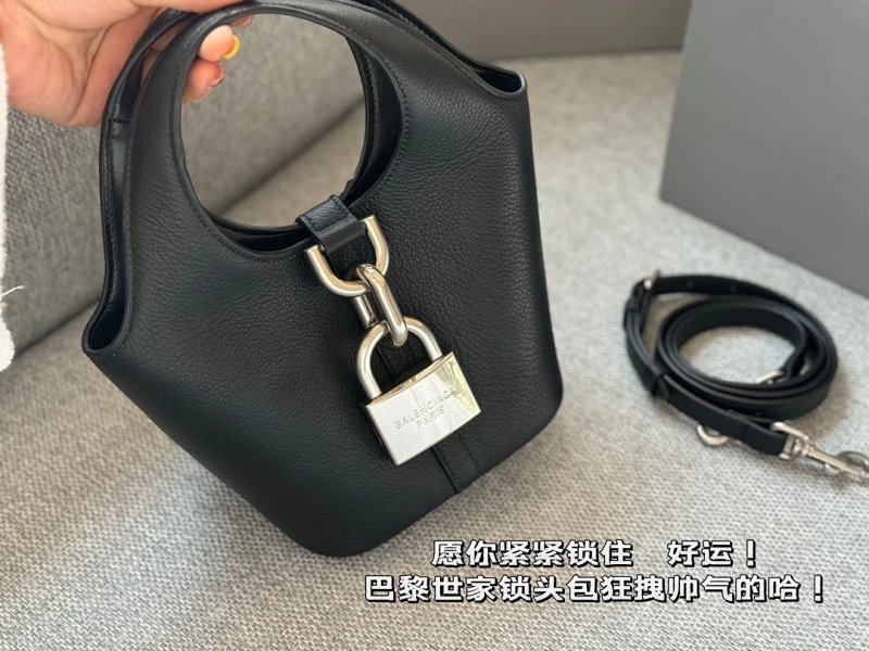 Locker Hobo