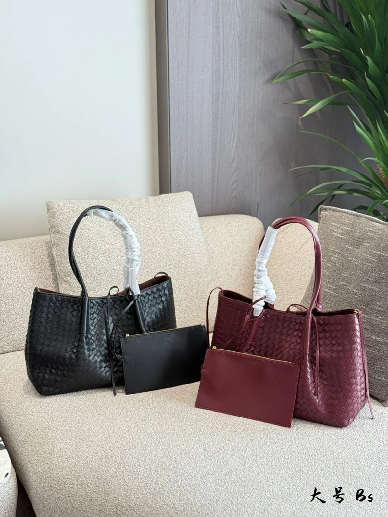 Tote bag from Apple