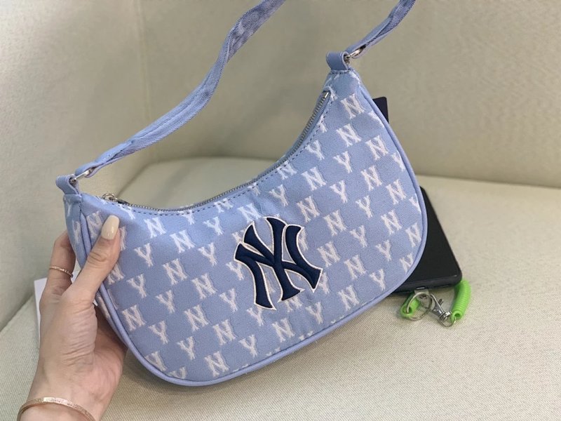 Louis Vuitton shoulder bag