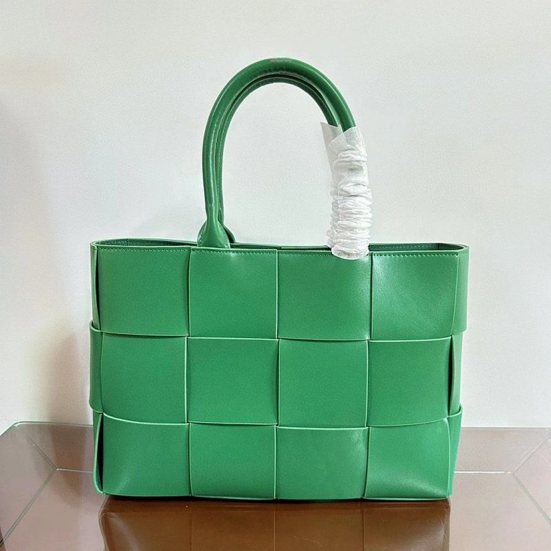 Tote bag from Apple