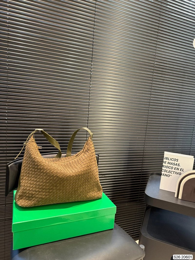 Tote bag from Apple