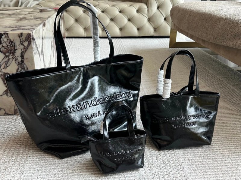 Shopping bag from Apple