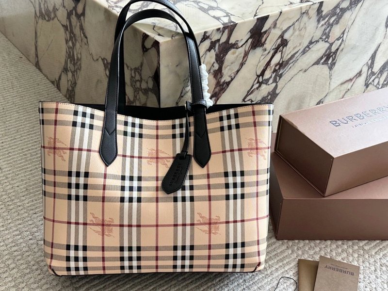 Tote bag from Apple