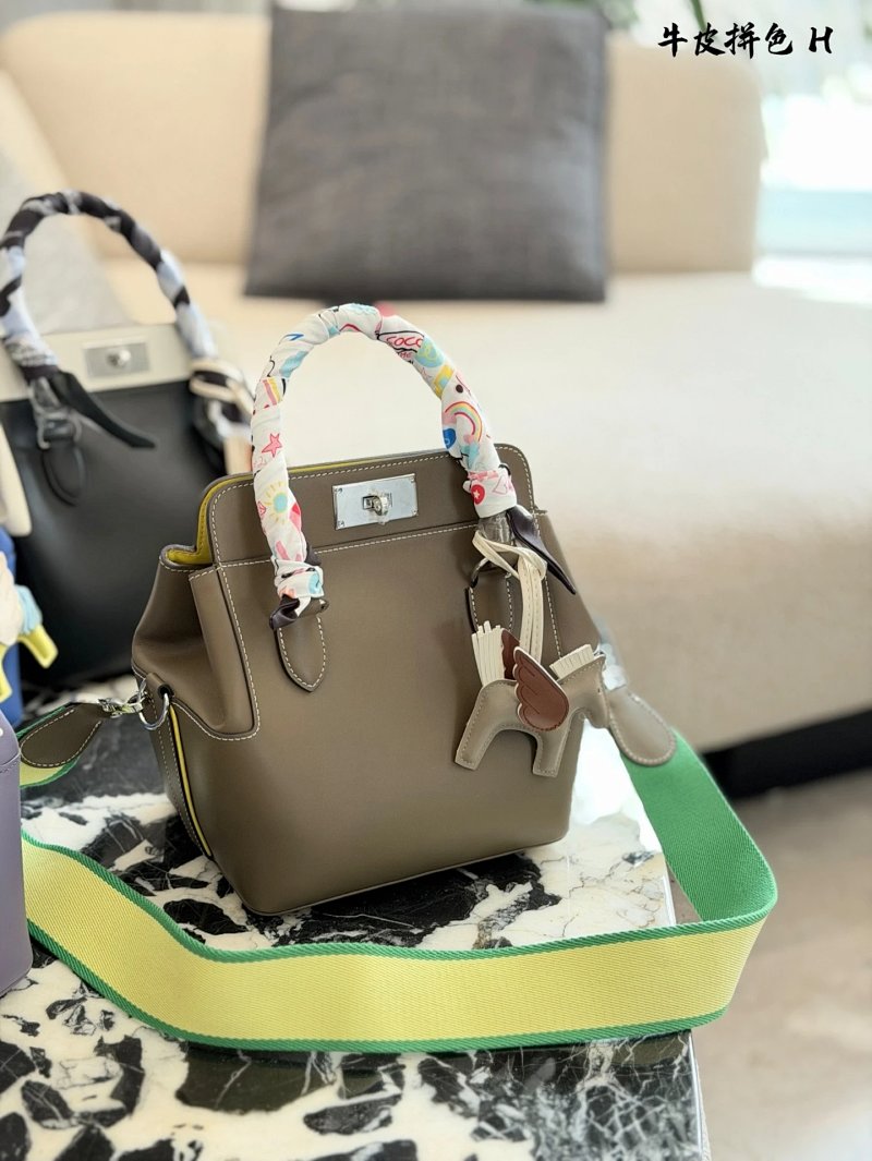 Hermès crossbody bag