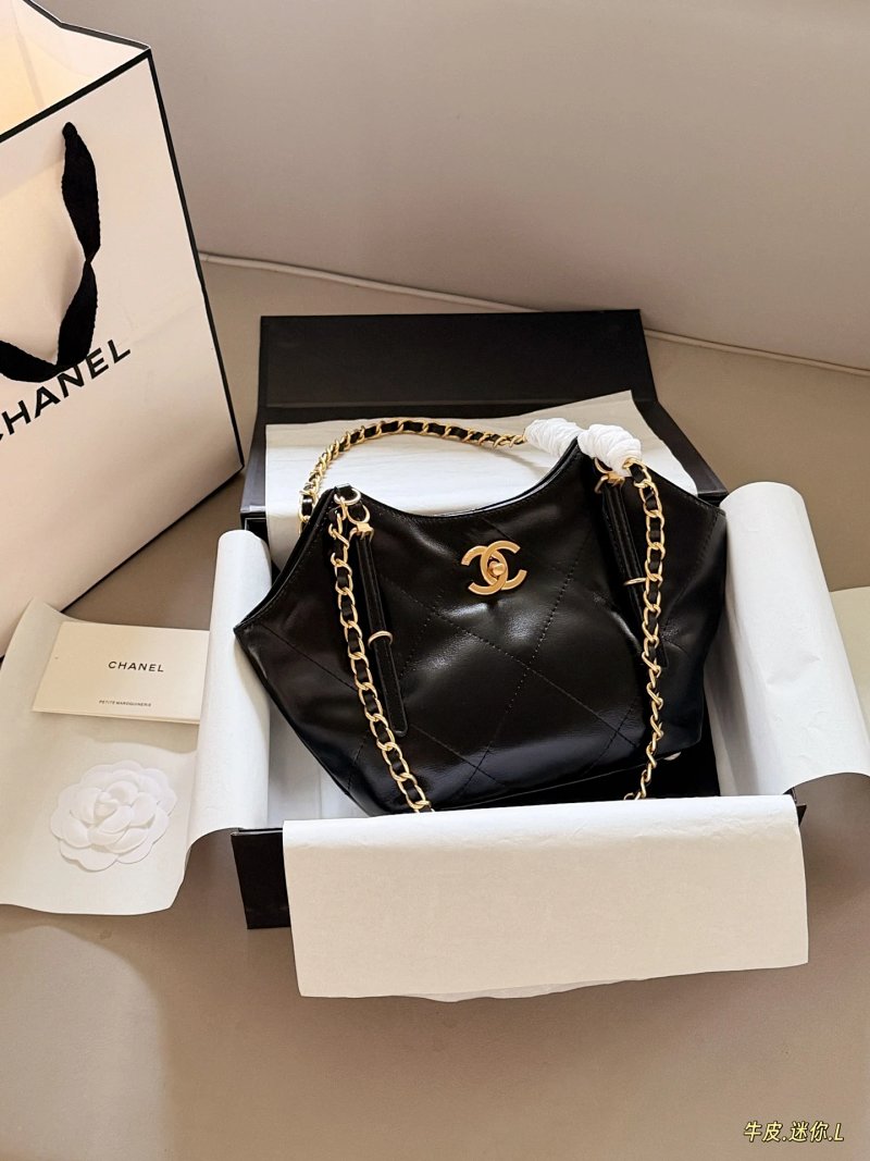 Chanel shopping bag