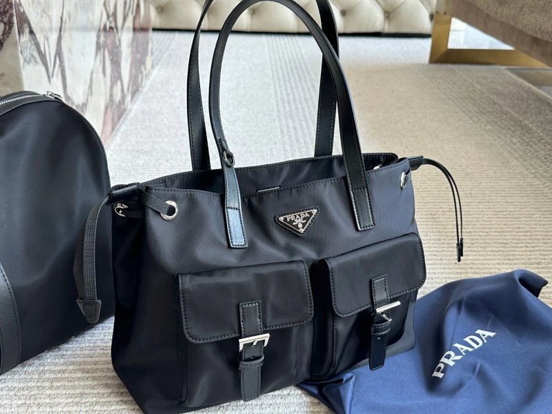 Tote bag from Apple