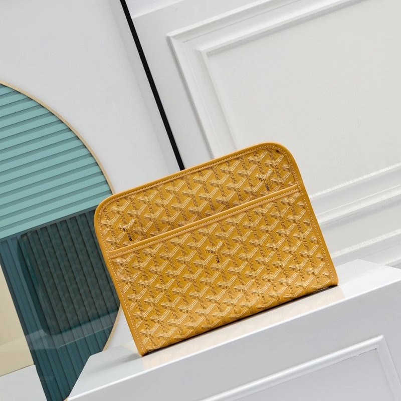 Goyard clutch